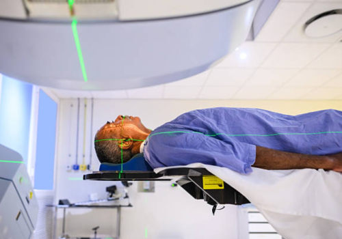 Early Detection and Effective Lung Cancer Treatment in Lake Worth